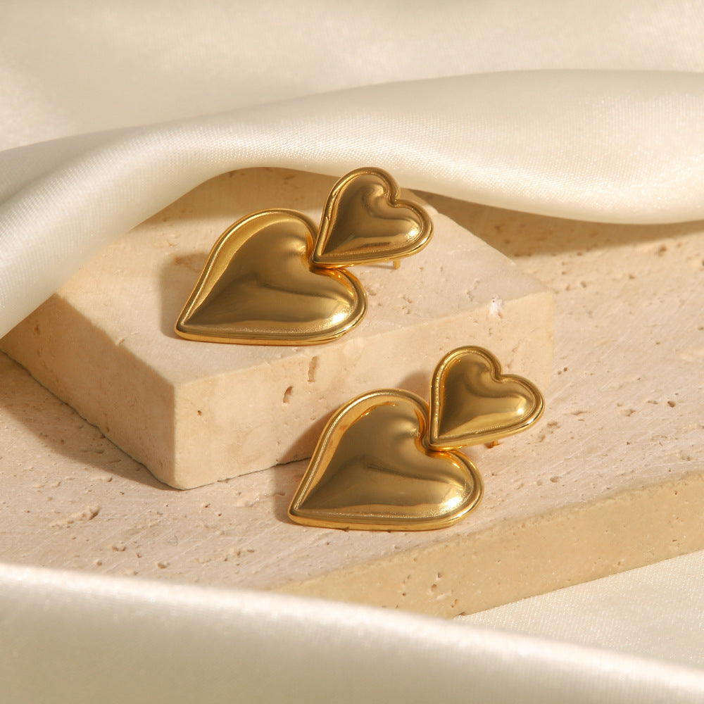 Esme Heart Earrings - Gold