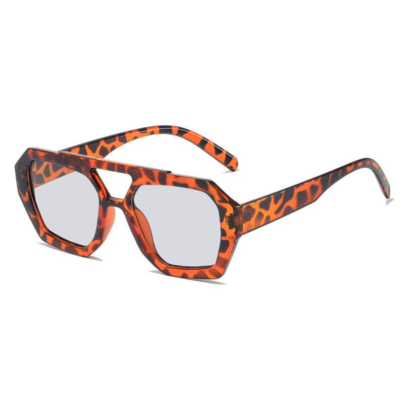 Cece Retro Square Sunglasses