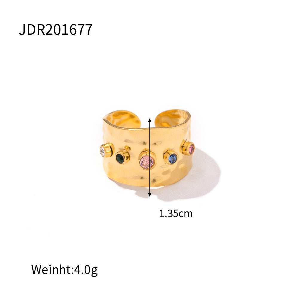 Novie Ring - Gold