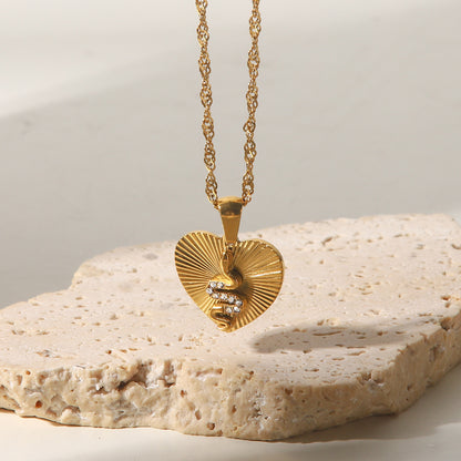 Zaya Heart Pendant Necklace - Gold