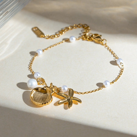 Mira Shell and Starfish Pendant Bracelet - Gold